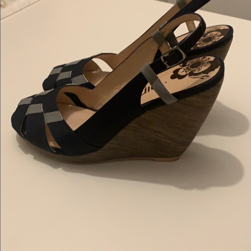 Pink Studio Platforms - Picture 3 of 8